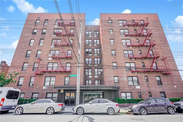 $430,000 | 2330 Voorhies Avenue, Unit 3M | Sheepshead Bay