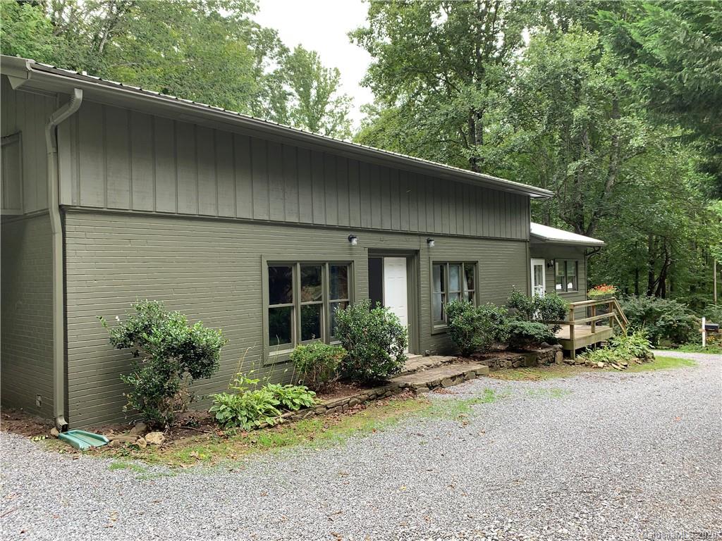 238 Laurel Branch Road Maggie Valley, NC 28751 - Photo 2 of 19