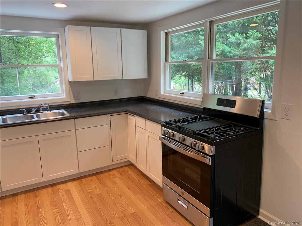 238 Laurel Branch Road Maggie Valley, NC 28751 - Photo 4 of 19