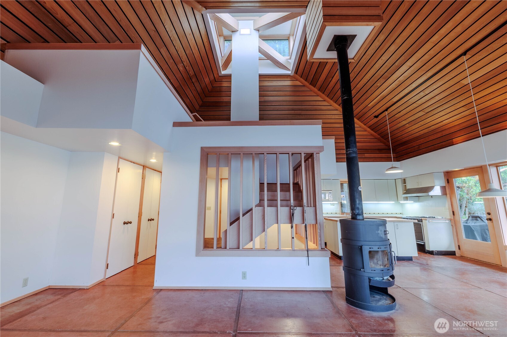 311 East Cove Road Decatur Island, WA 98221 - Photo 6 of 35 Gallery Image 6