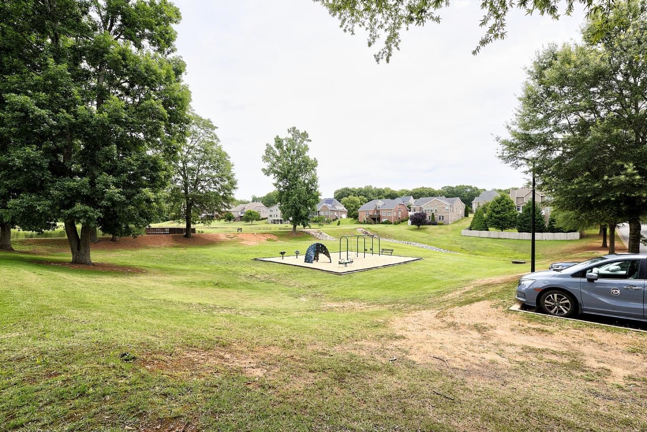 411 Shoreline Boulevard Boiling Springs, SC 29316 - Photo 47 of 50