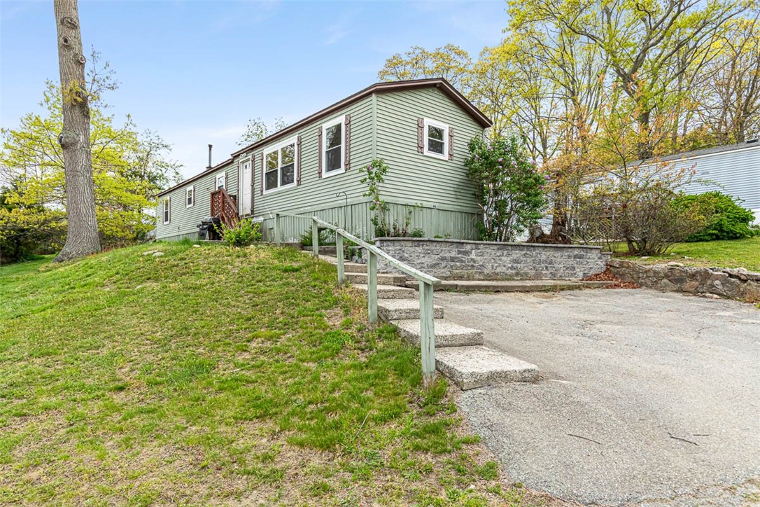 301 Bulgarmarsh Road Tiverton, RI 02878 - Photo 2 of 28