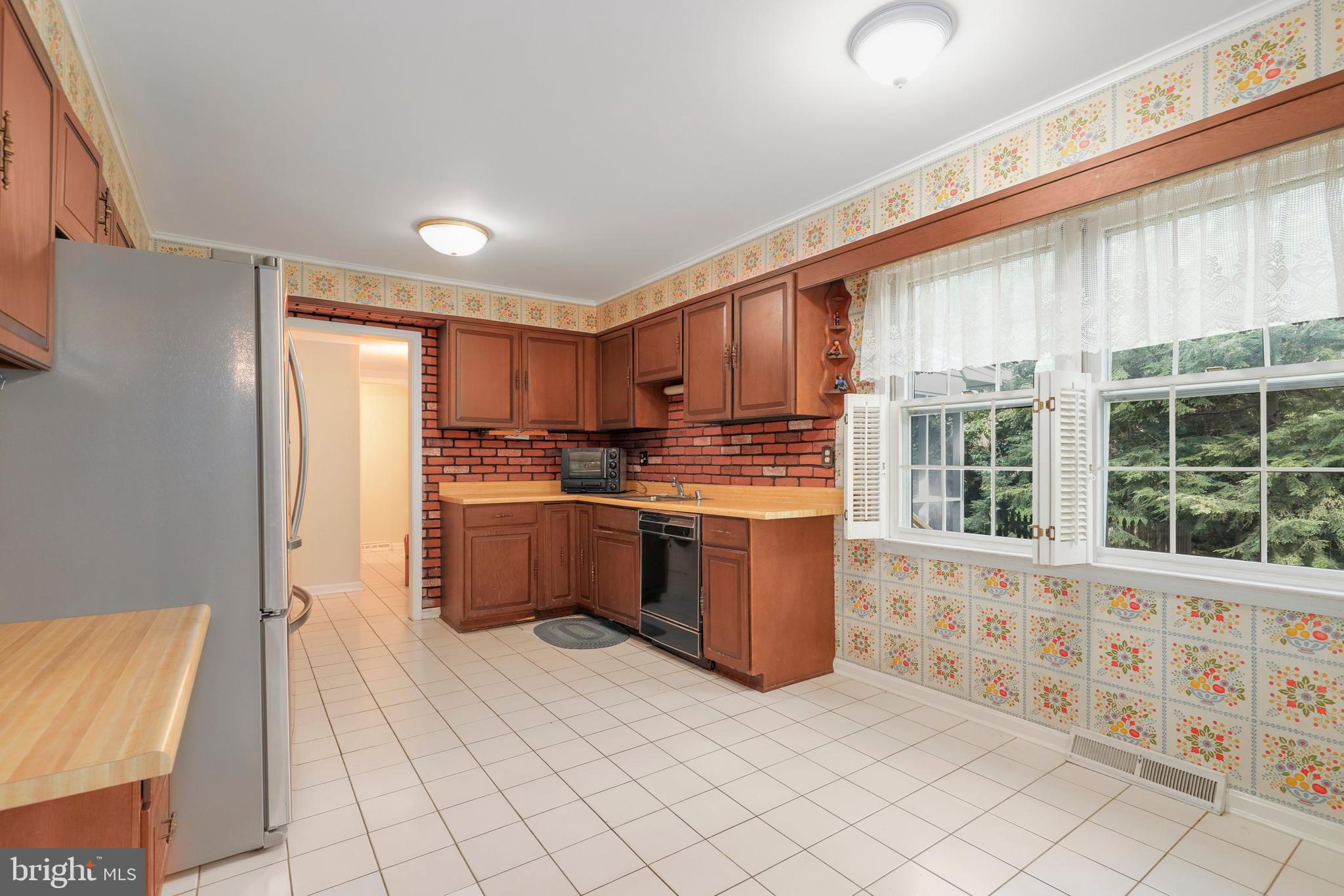 2 Emerson Road Severna Park, MD 21146 - Photo 16 of 64 Gallery Image 16