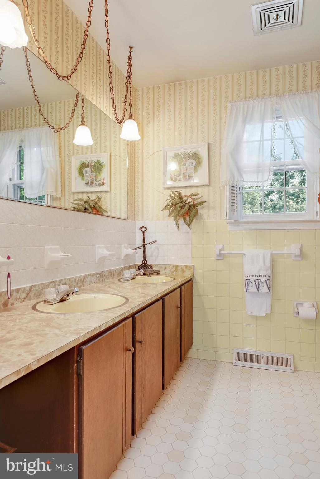 2 Emerson Road Severna Park, MD 21146 - Photo 36 of 64 Gallery Image 36