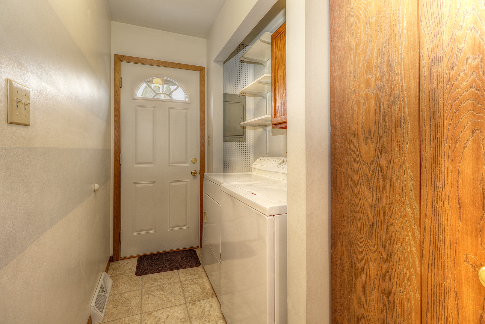 507 South Raven Road Shorewood, IL 60404 - Photo 12 of 24