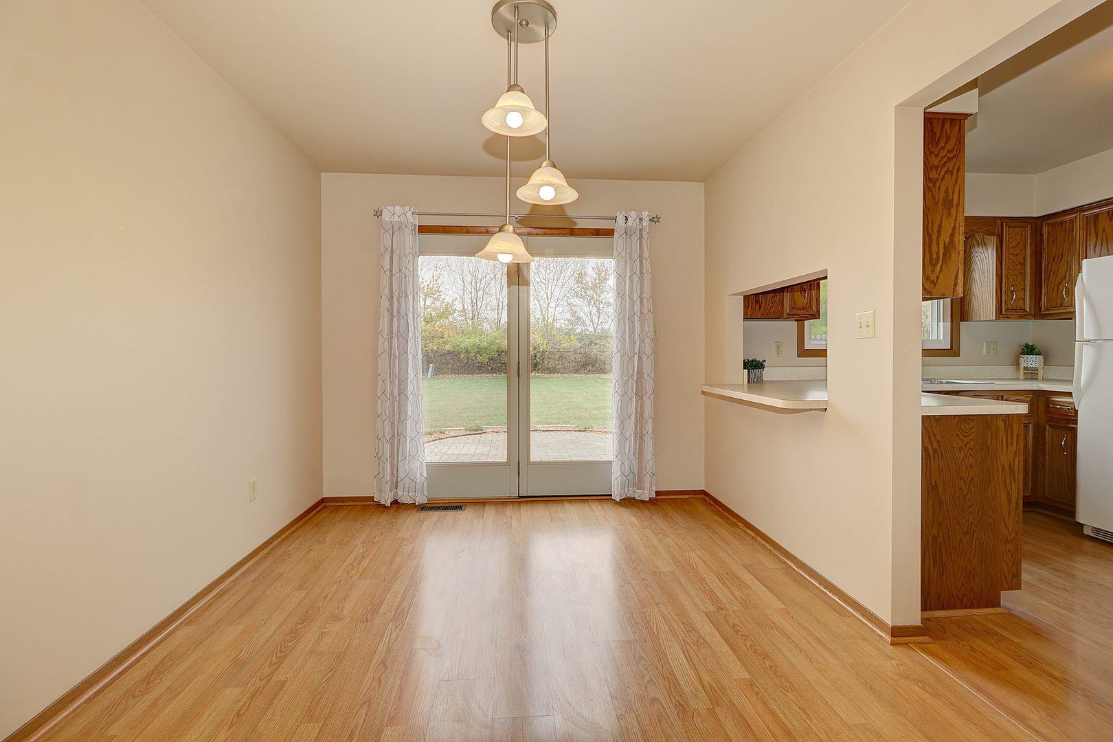 507 South Raven Road Shorewood, IL 60404 - Photo 5 of 24