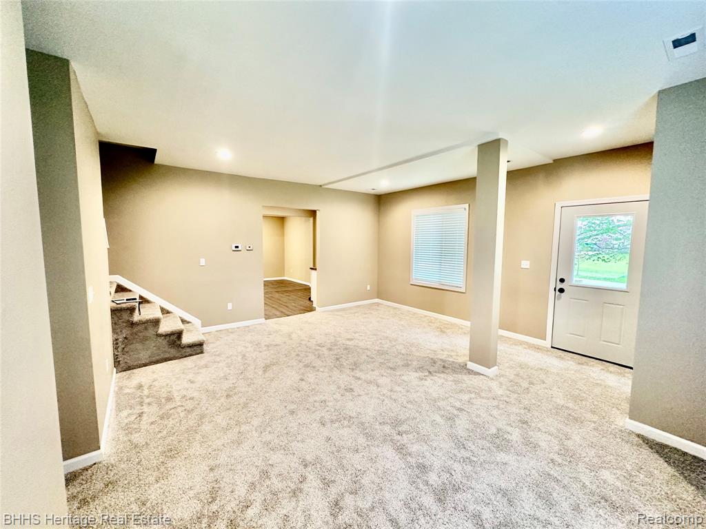 5435 Byron Road Howell, MI 48855 - Photo 11 of 30
