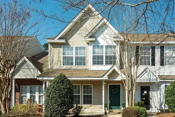 $1,900 | 102 Yellow Hawthorn Circle, Summerville, SC 29483