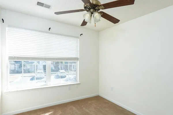 $1,900 | 102 Yellow Hawthorn Circle, Summerville, SC 29483