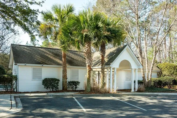 $1,900 | 102 Yellow Hawthorn Circle, Summerville, SC 29483