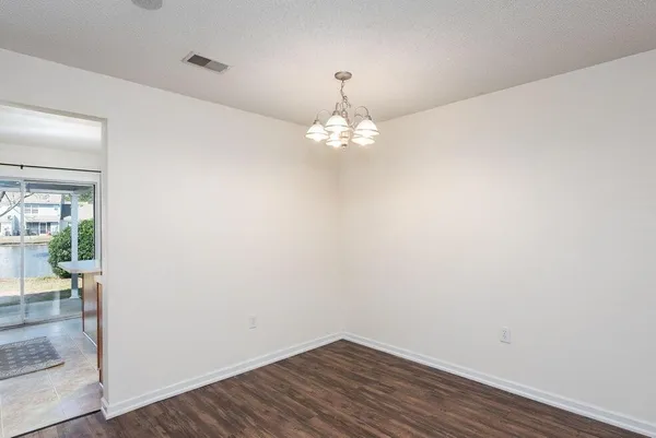 $1,900 | 102 Yellow Hawthorn Circle, Summerville, SC 29483