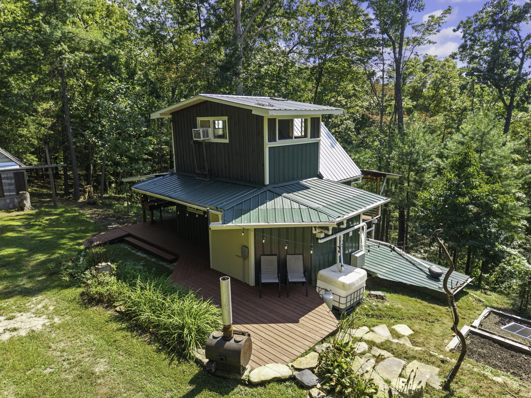 258 Black Bear Ridge Road Campton, KY 41301 - Photo 7 of 50 7-web-or-mls-DJI_20260916141642_0097_D