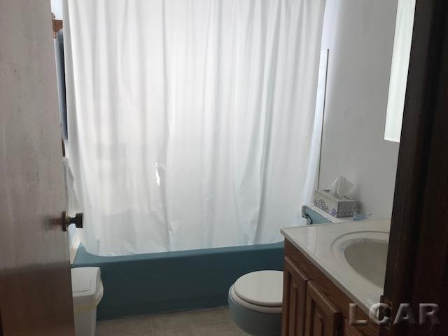 11940 Gilbert Road Waldron, MI 49288 - Photo 11 of 17 31370137-10.JPG