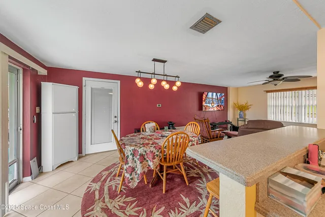 $395,000 | 409 Lynn Avenue, Melbourne, FL 32935