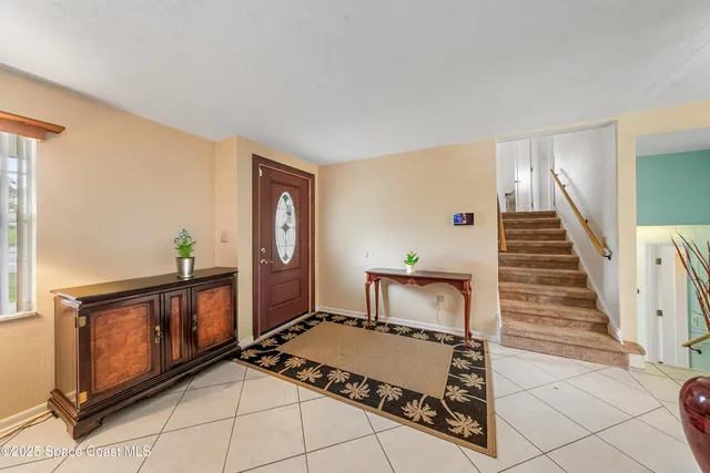 $395,000 | 409 Lynn Avenue, Melbourne, FL 32935