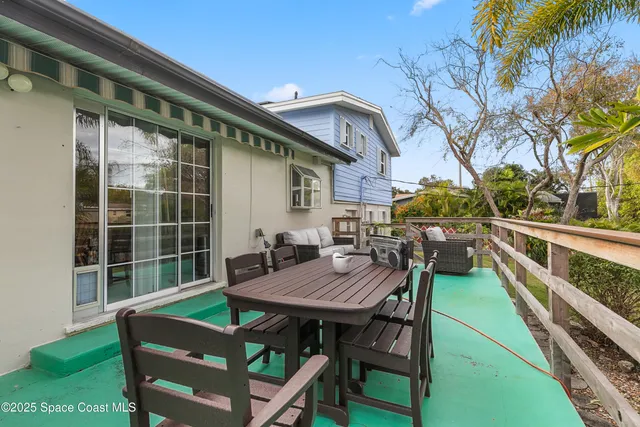 $395,000 | 409 Lynn Avenue, Melbourne, FL 32935