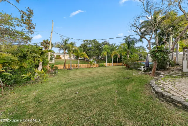 $395,000 | 409 Lynn Avenue, Melbourne, FL 32935