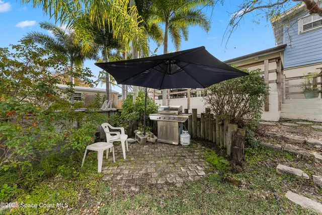 $395,000 | 409 Lynn Avenue, Melbourne, FL 32935