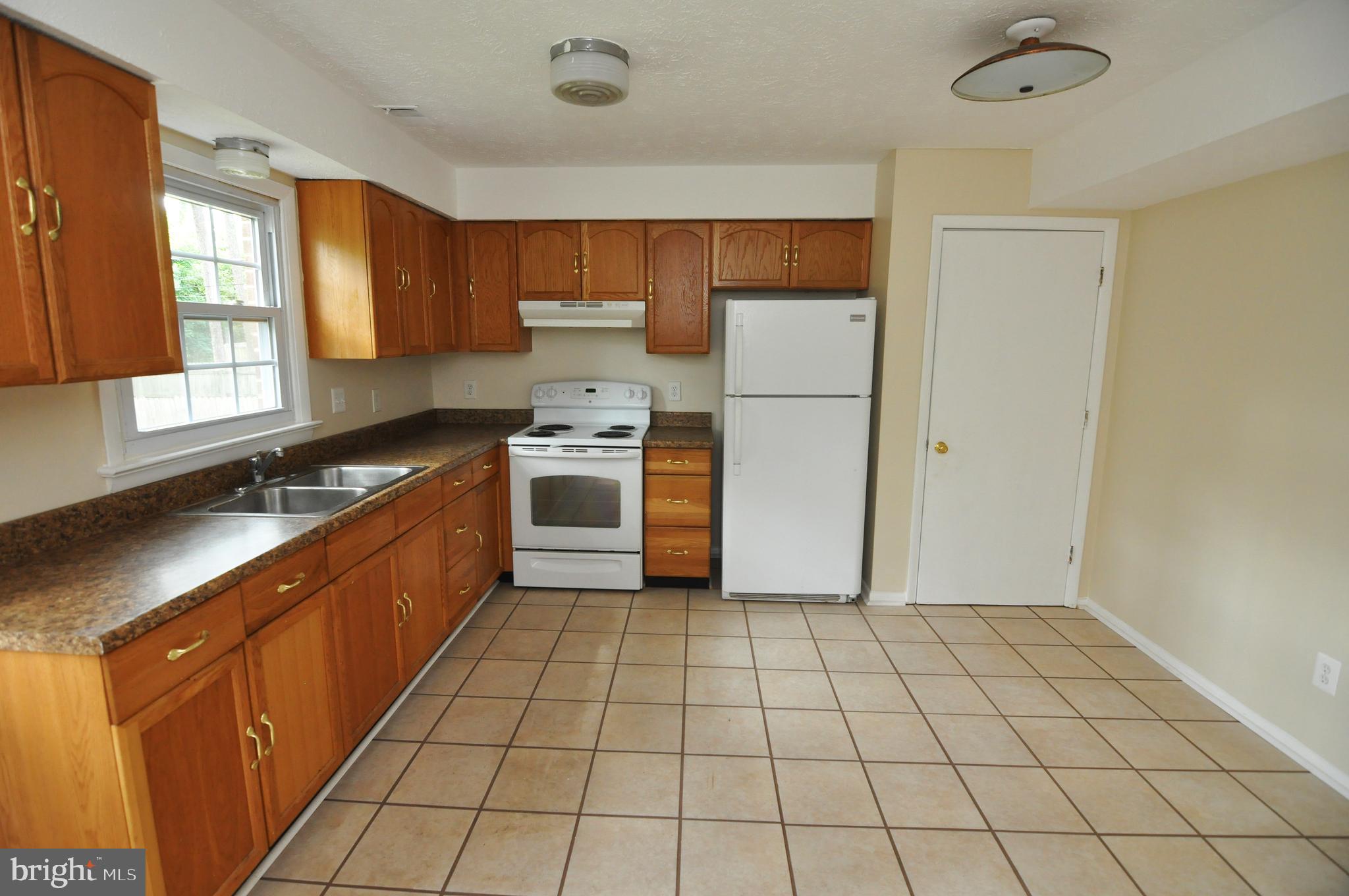 123 Brunswick Road Stephens City, VA 22655 - Photo 12 of 23 Kitchen