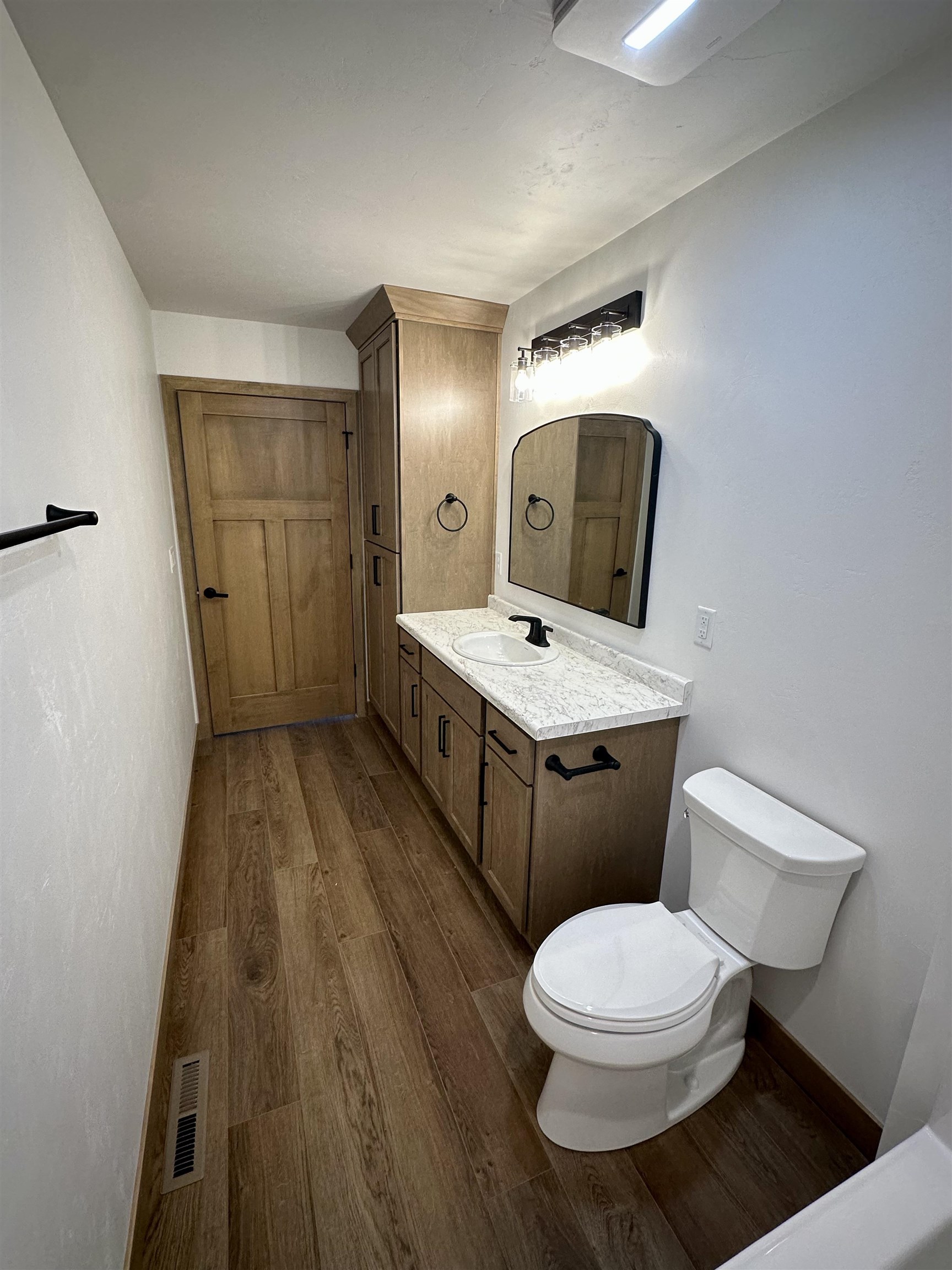 1671 Arnie's Court De Pere, WI 54115 - Photo 12 of 40