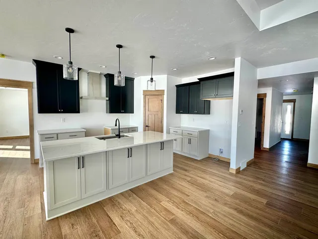 $669,900 | 1671 Arnie's Court, De Pere, WI 54115