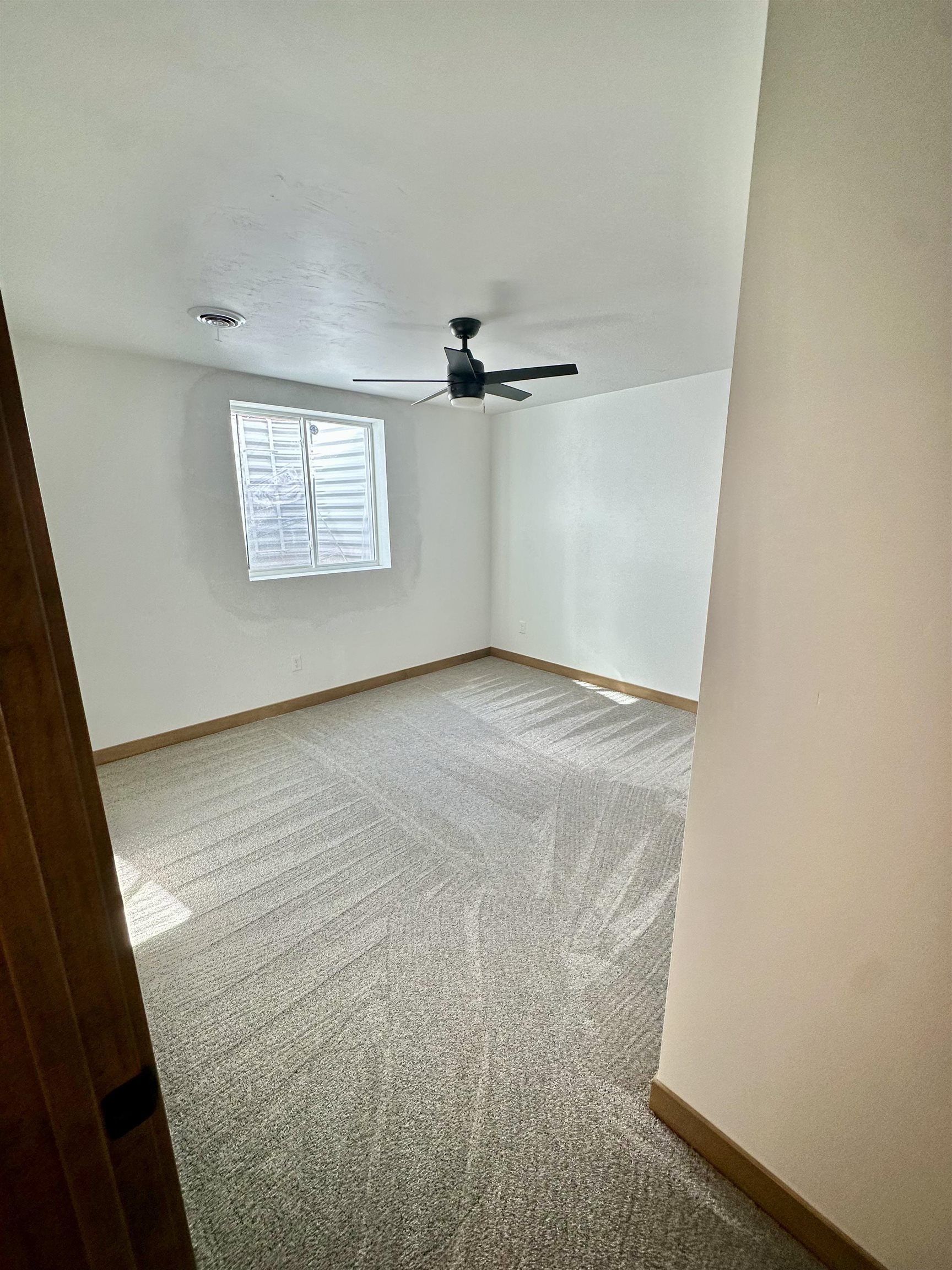 1671 Arnie's Court De Pere, WI 54115 - Photo 35 of 40