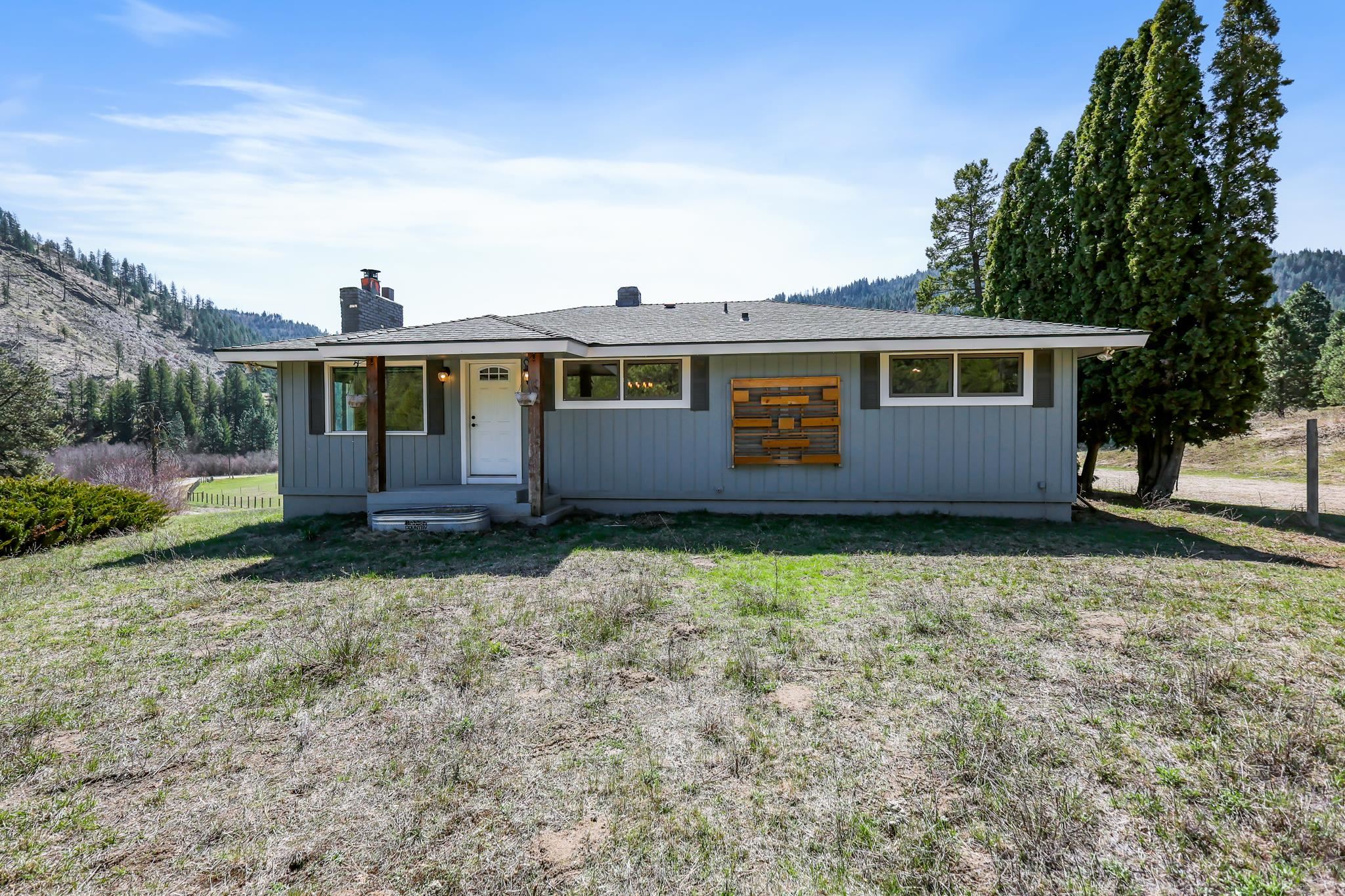 6541 Scotia Road Newport, WA 99156 - Photo 1 of 50 Gallery Image 1