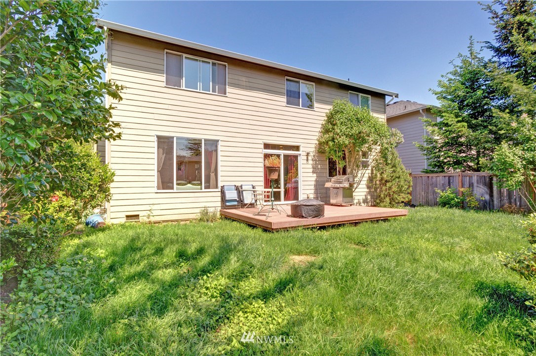 210 Hubbard Road, Unit A Lynnwood, WA 98036 - Photo 10 of 18 Gallery Image 10