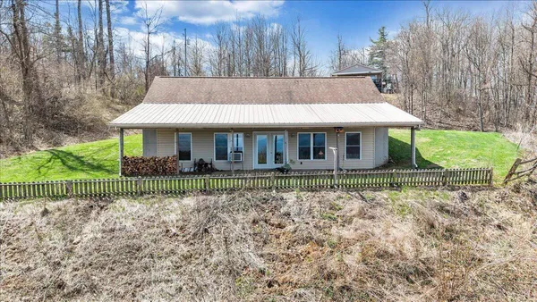 $325,000 | 50 Doe Valley Drive Southeast, Callaway, VA 24067