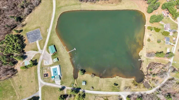 $325,000 | 50 Doe Valley Drive Southeast, Callaway, VA 24067