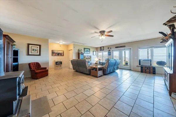 $325,000 | 50 Doe Valley Drive Southeast, Callaway, VA 24067