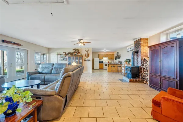 $325,000 | 50 Doe Valley Drive Southeast, Callaway, VA 24067