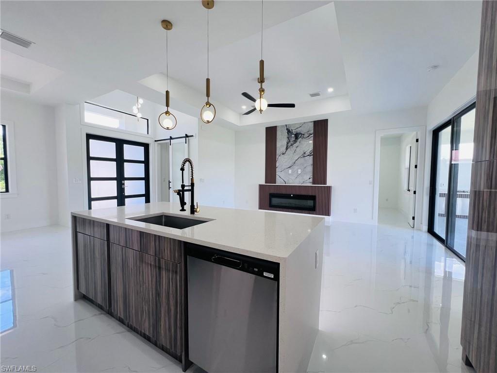 3511 14th Street Southwest Lehigh Acres, FL 33976 - Photo 13 of 44