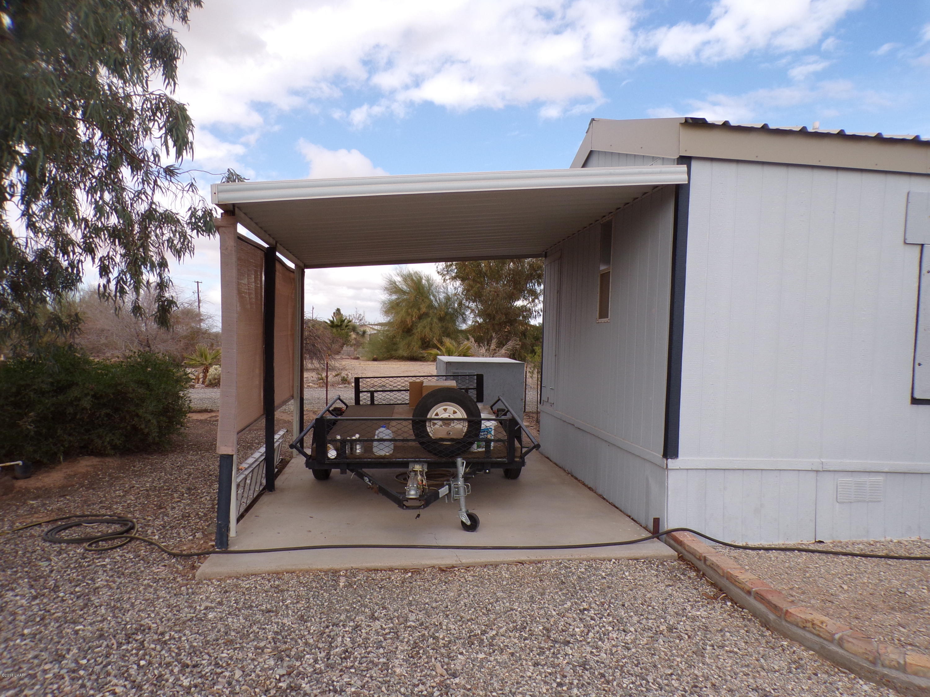 25533 Ochoco Way Bouse, AZ 85325 - Photo 5 of 27 Carport 10 x 12