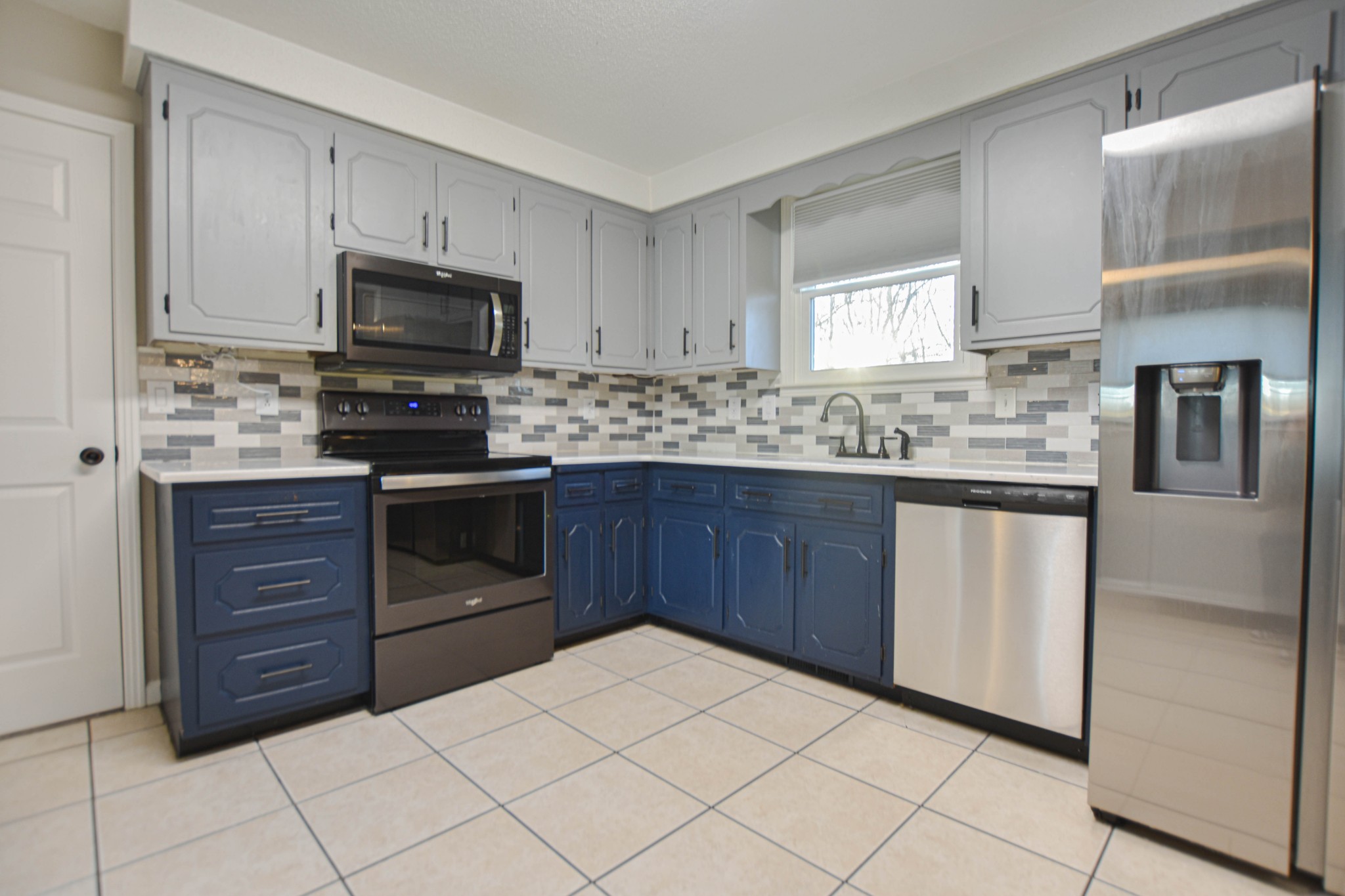 414 Sango Road Clarksville, TN 37043 - Photo 6 of 16 Gallery Image 6