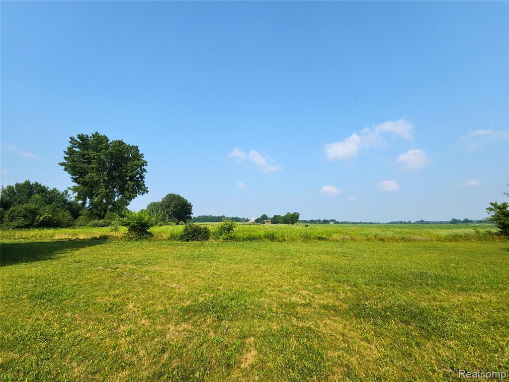 5665 White Creek Road Marlette, MI 48453 - Photo 36 of 42 Gallery Image 36