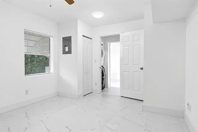 $385,000 | 1214 Peak Road, Lantana, FL 33462