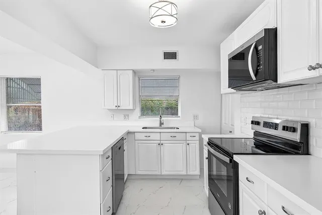 $385,000 | 1214 Peak Road, Lantana, FL 33462