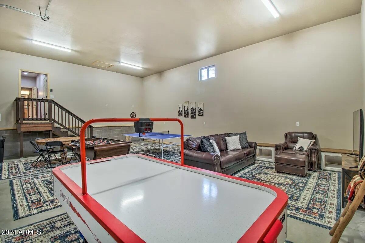 1538 Mainline Road Heber, AZ 85928 - Photo 17 of 40 Garage_Gameroom 3