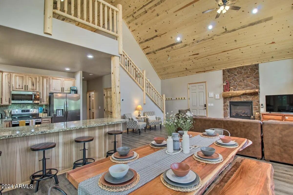 1538 Mainline Road Heber, AZ 85928 - Photo 3 of 40 Greatroom 1