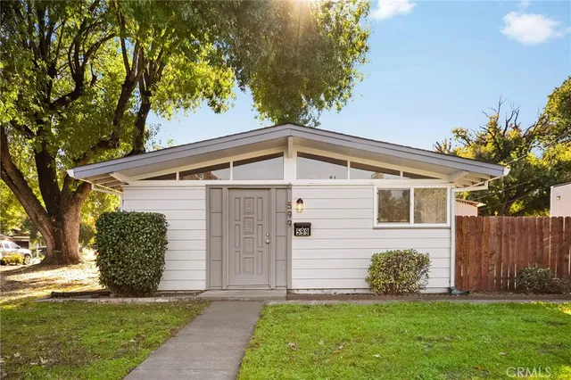 $310,000 | 599 East Avenue, Chico, CA 95926