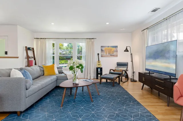 $8,500 | 959 Barcelona Drive, Santa Barbara, CA 93105