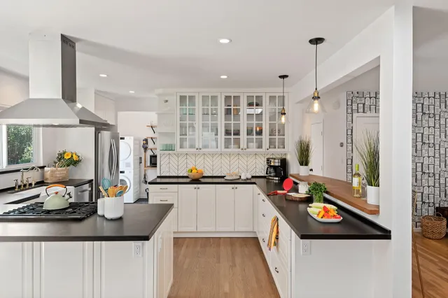 $8,500 | 959 Barcelona Drive, Santa Barbara, CA 93105