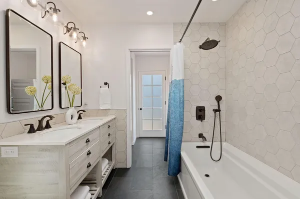 $8,500 | 959 Barcelona Drive, Santa Barbara, CA 93105