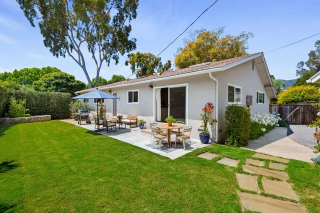 $8,500 | 959 Barcelona Drive, Santa Barbara, CA 93105