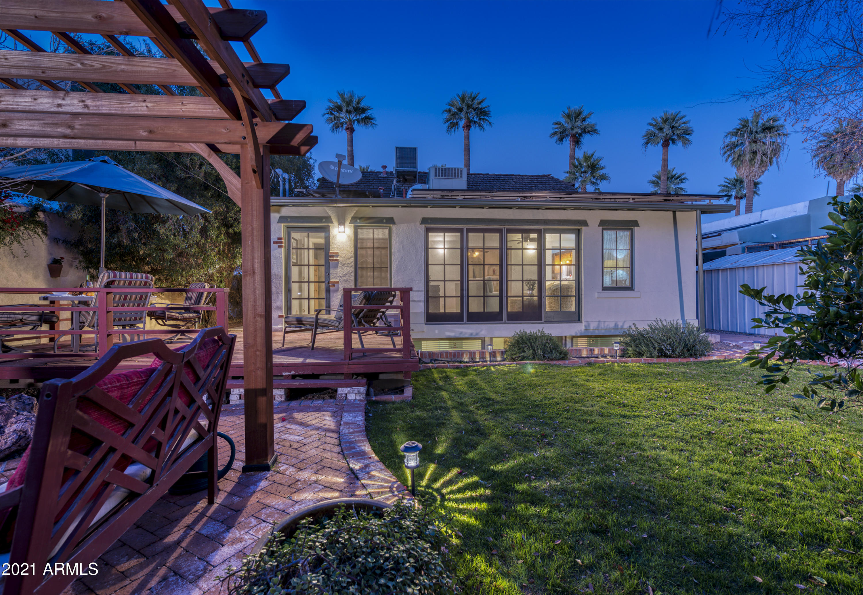 1581 East Cheery Lynn Road Phoenix, AZ 85014 - Photo 4 of 43 Exterior View at Twilight
