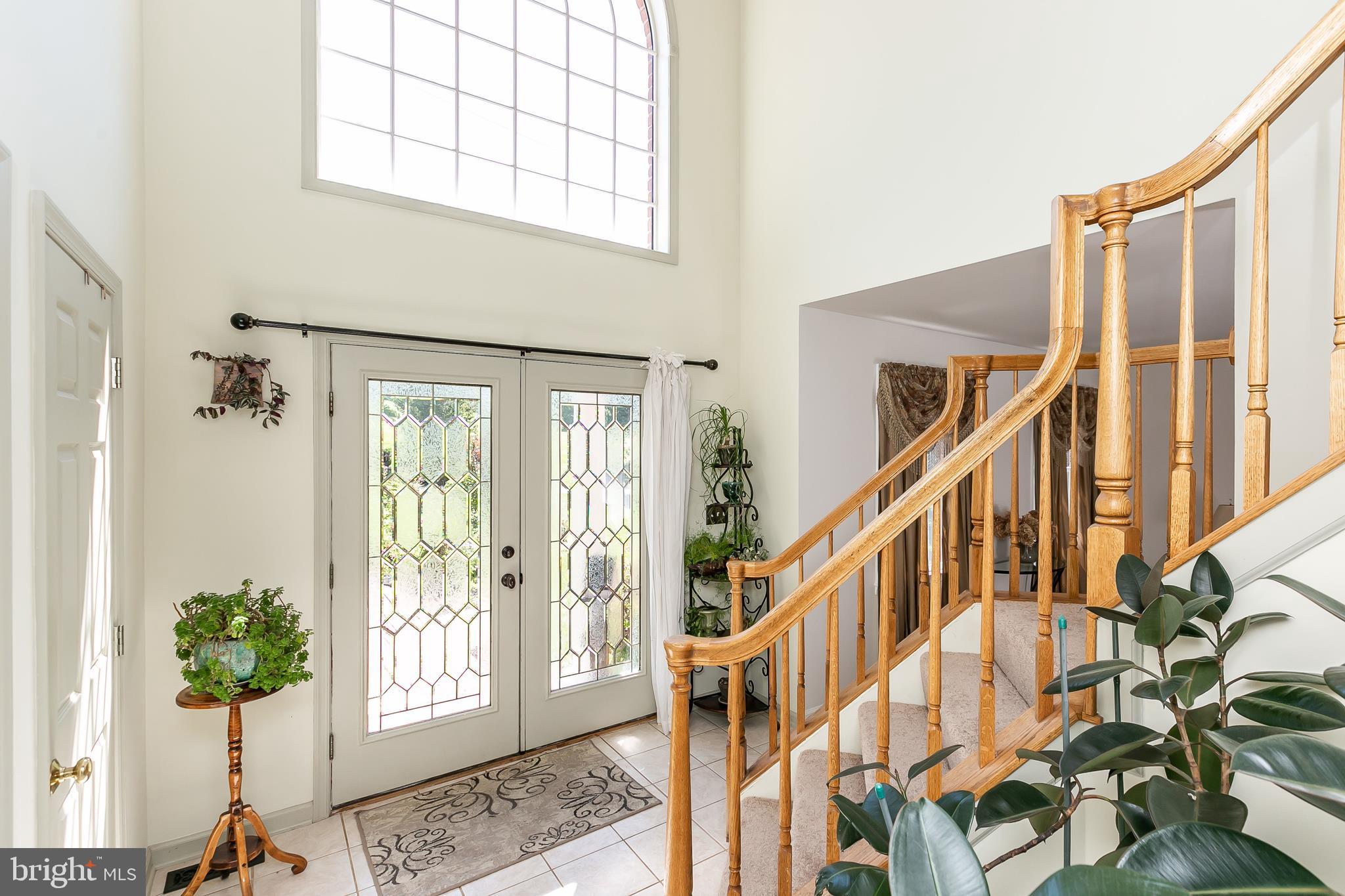 9843 Magledt Road Baltimore, MD 21234 - Photo 4 of 41 Welcoming Foyer with Custom Front Door