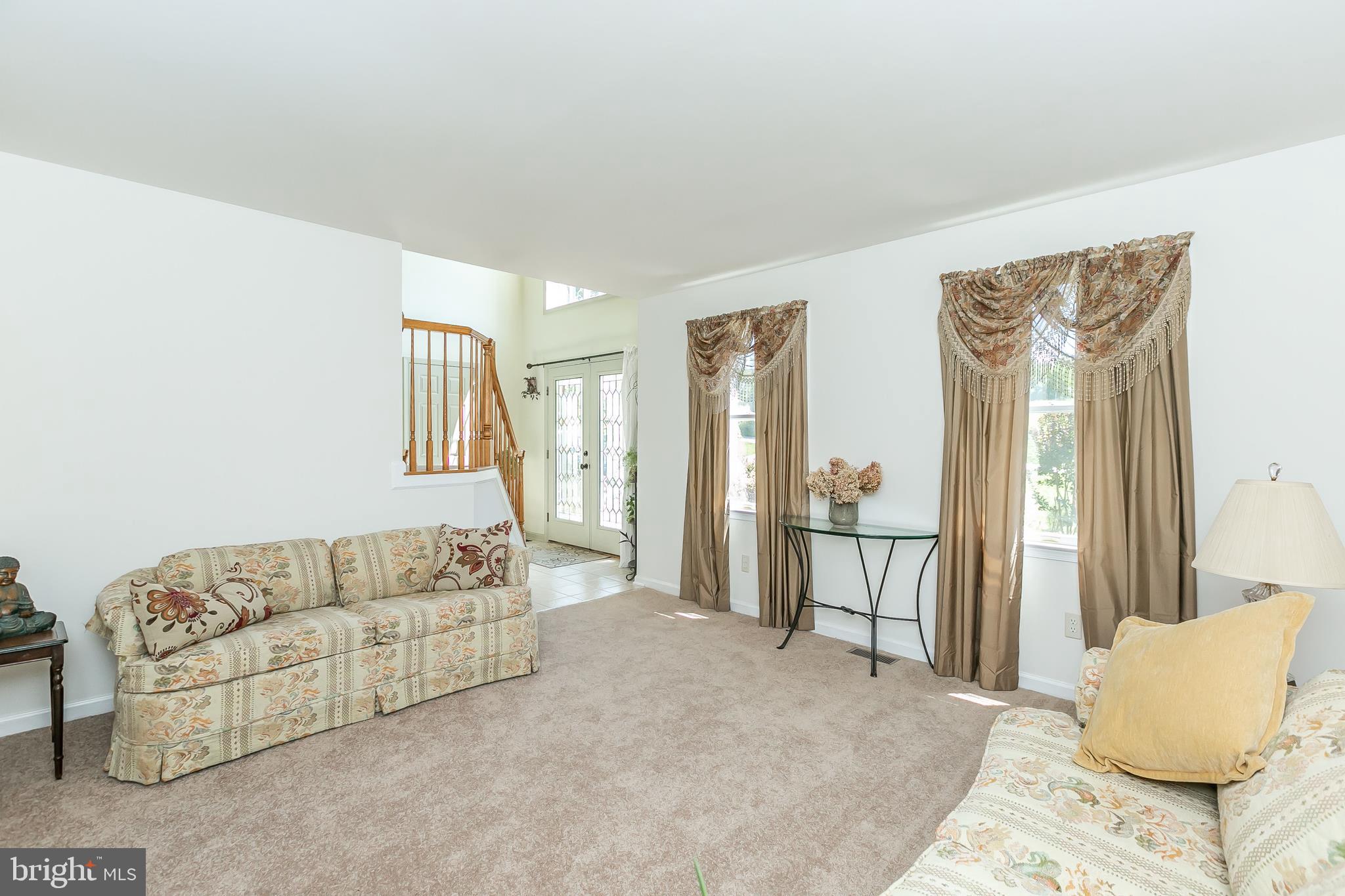 9843 Magledt Road Baltimore, MD 21234 - Photo 6 of 41 Pella Windows Throughout