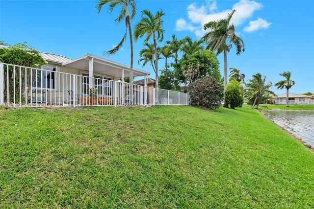 $700,000 | 7045 Southwest 161st Place, Miami, FL 33193