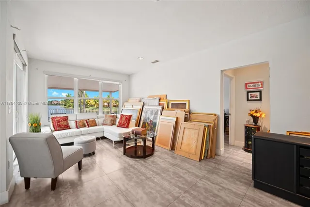 $700,000 | 7045 Southwest 161st Place, Miami, FL 33193